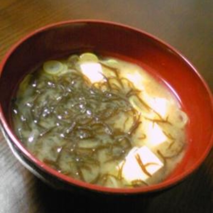 もずくのお味噌汁 栄養たっぷり レシピ 作り方 By Nini 楽天レシピ もずくのお味噌汁 栄養たっぷり レシピ 作り方 By Nini 楽天レシピ